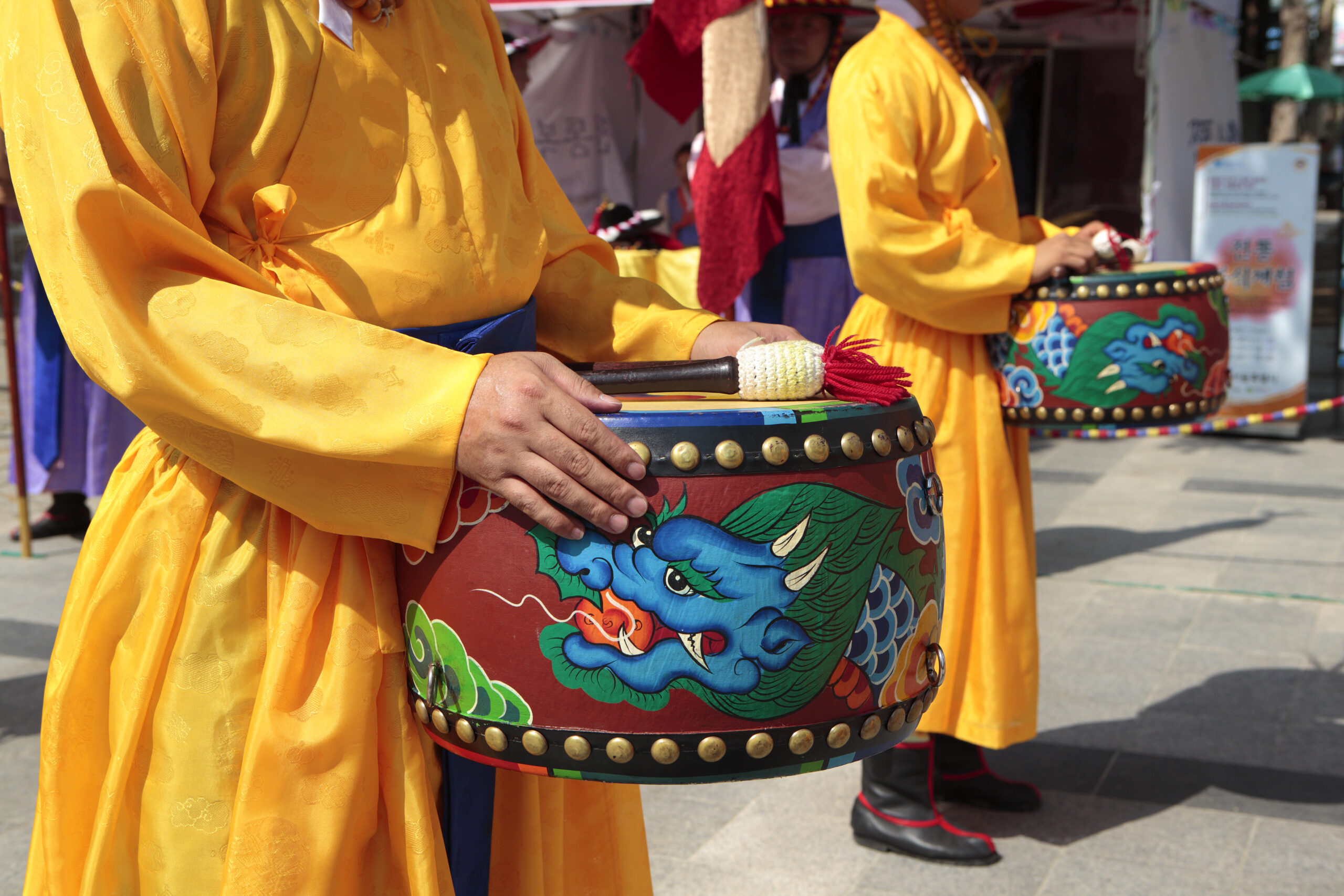 Read more about the article Experience the Culture: A Guide to the Best Festivals in Asia